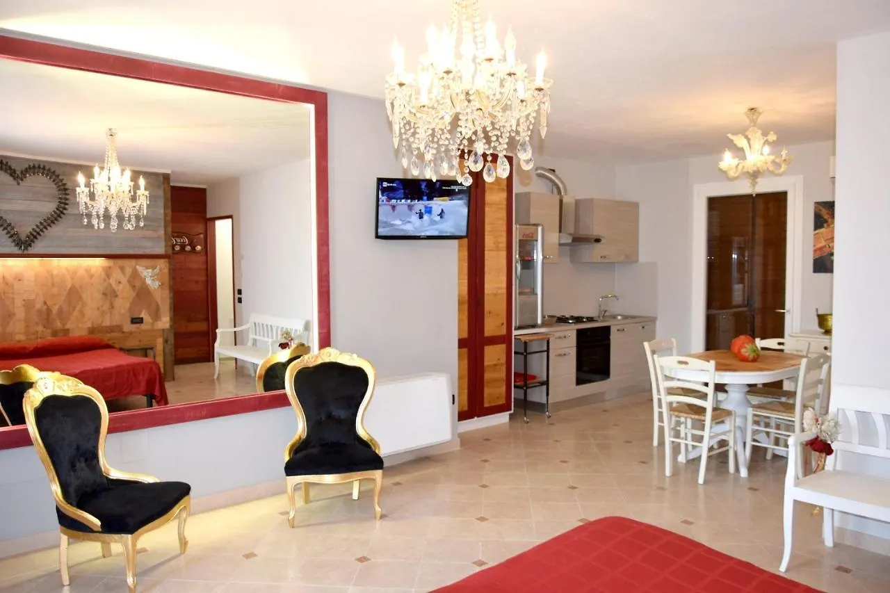 Cosy Apartment In Romano D'Ezzelino With Private Garden